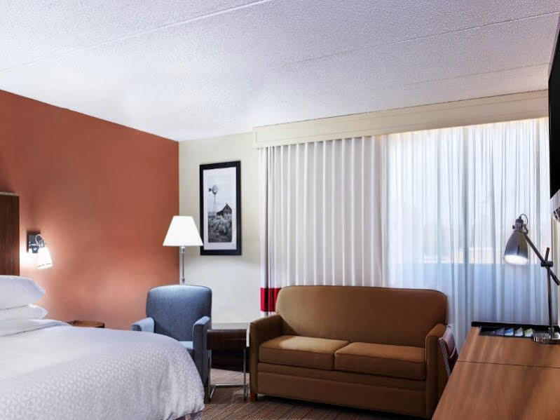 Four Points By Sheraton College Station Zewnętrze zdjęcie