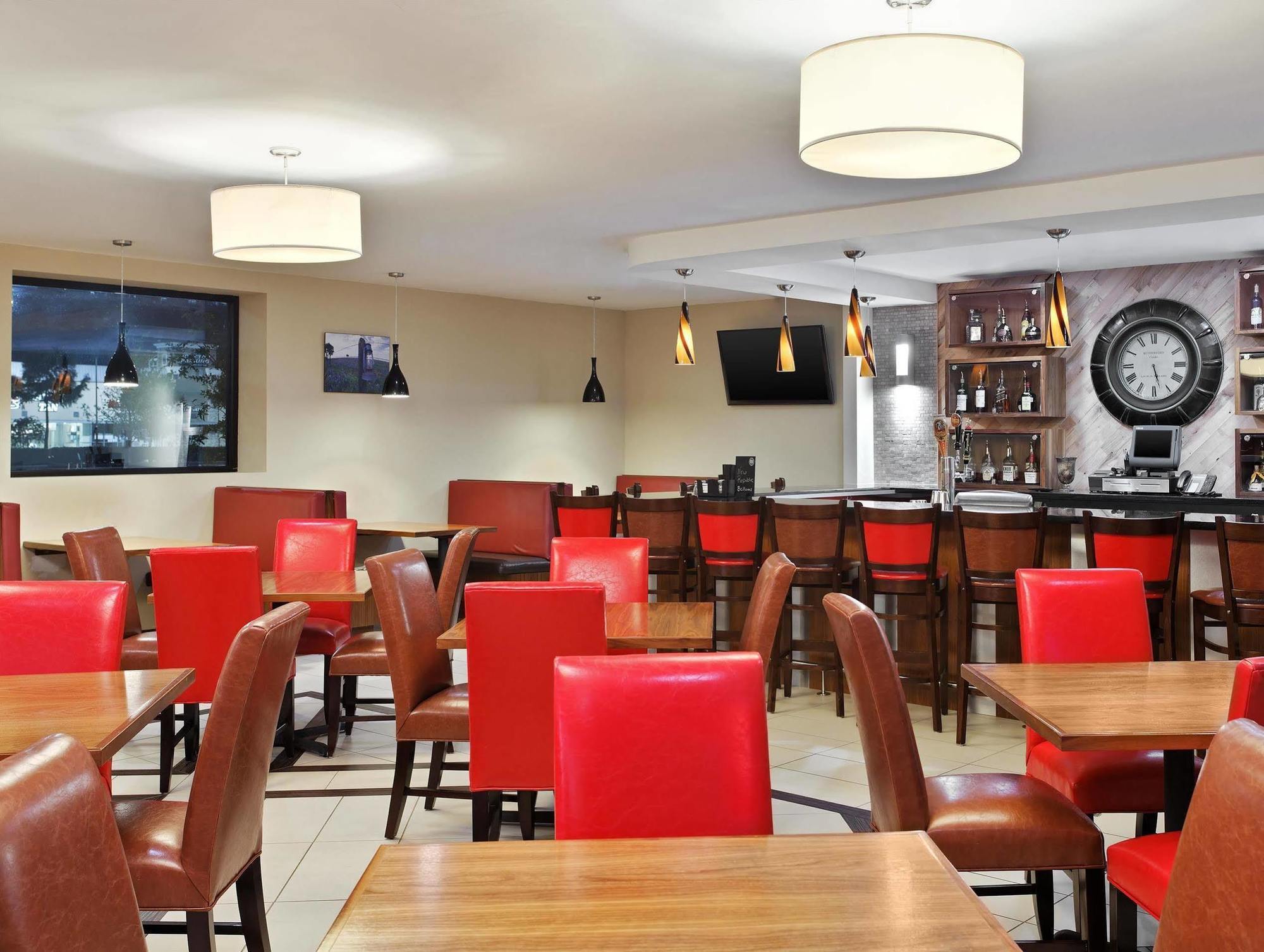 Four Points By Sheraton College Station Zewnętrze zdjęcie